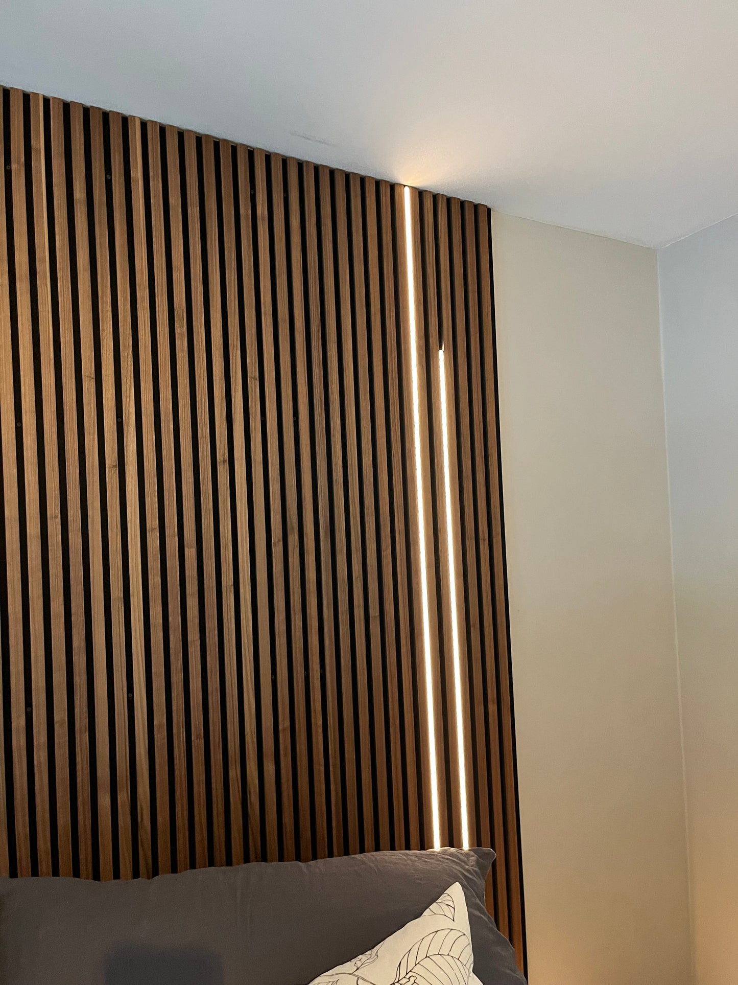 LED-profil till akustikpanel: 12 x 12 mm (med eller utan LED-strip)