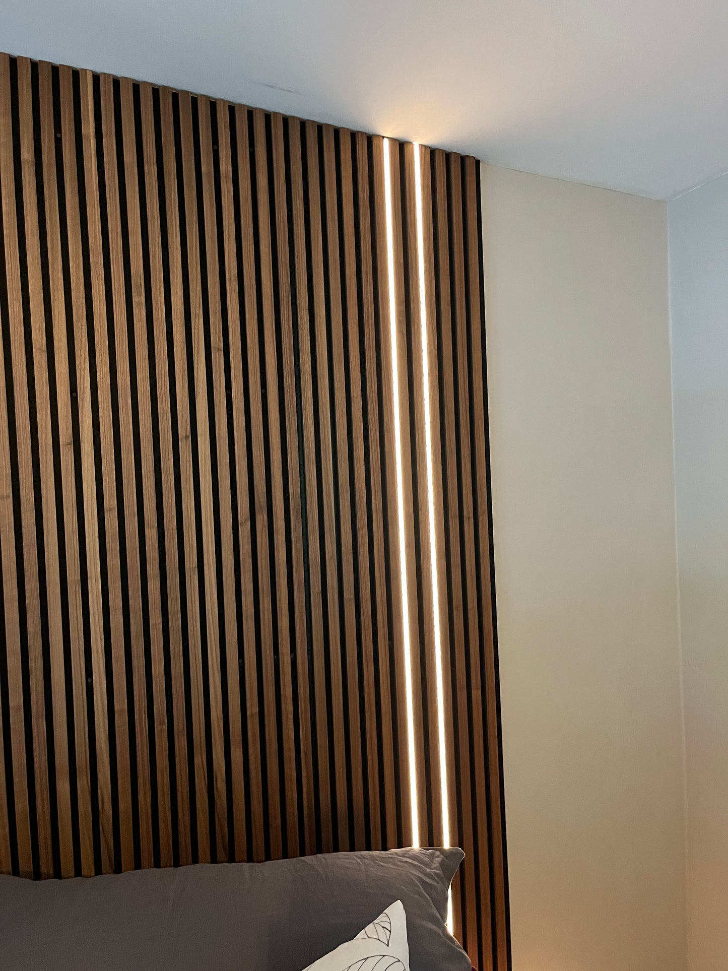 LED-profil till akustikpanel: 12 x 12 mm (med eller utan LED-strip)